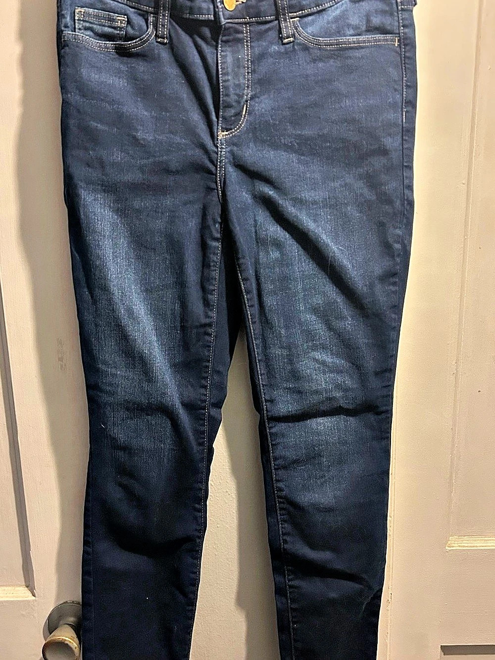 Universal Thread Mid-Rise Skinny Jeans Blue Waist 4